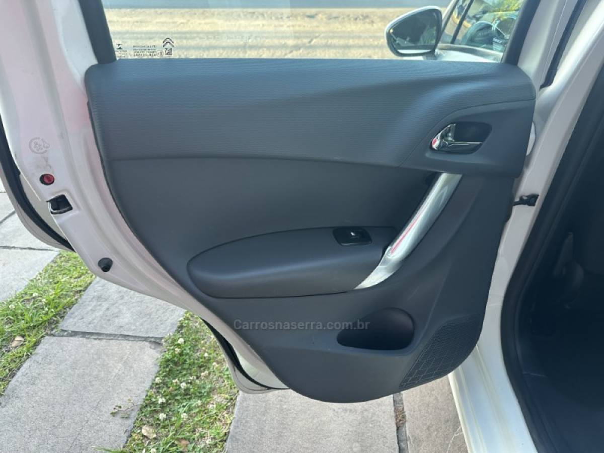 CITROËN - C3 - 2014/2014 - Branca - R$ 40.900,00