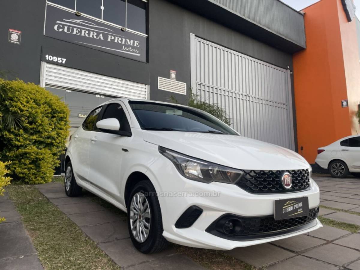 FIAT - ARGO - 2018/2018 - Branca - R$ 55.500,00