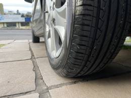 TOYOTA - COROLLA - 2003/2003 - Cinza - R$ 41.900,00