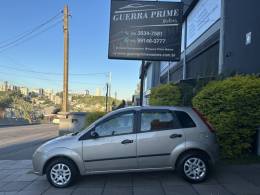 FORD - FIESTA - 2010/2010 - Prata - R$ 27.800,00