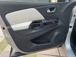 RENAULT - CAPTUR - 2019/2019 - Prata - R$ 78.800,00