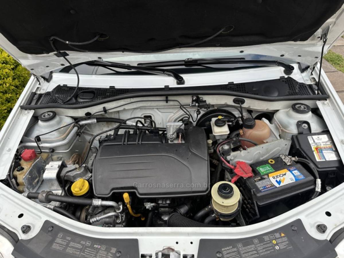 RENAULT - LOGAN - 2013/2013 - Branca - R$ 29.900,00