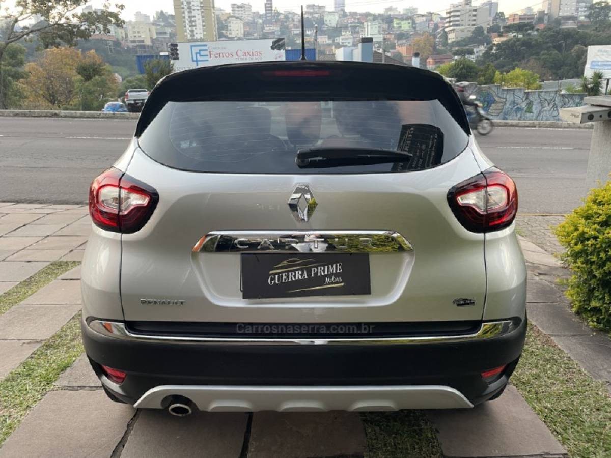RENAULT - CAPTUR - 2019/2019 - Prata - R$ 78.800,00