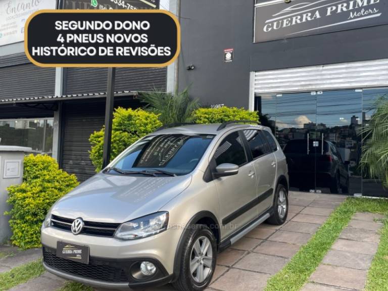 VOLKSWAGEN - SPACE CROSS - 2012/2012 - Prata - R$ 40.900,00