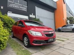 CHEVROLET - ONIX - 2015/2015 - Vermelha - R$ 43.800,00