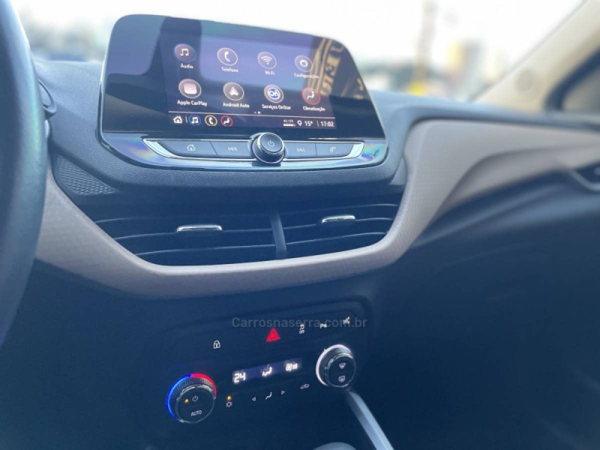 CHEVROLET - ONIX - 2020/2020 - Branca - R$ 78.800,00