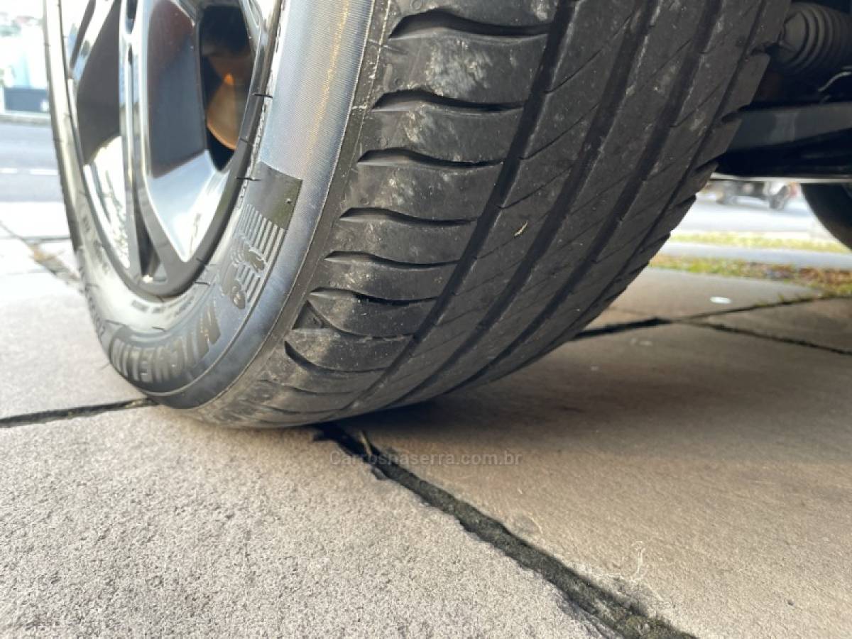 SUZUKI - VITARA - 2019/2019 - Cinza - R$ 90.900,00