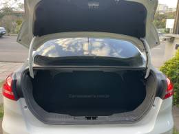 FORD - FOCUS - 2016/2016 - Branca - R$ 67.900,00