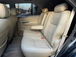 TOYOTA - HILUX SW4 - 2013/2013 - Preta - R$ 146.900,00