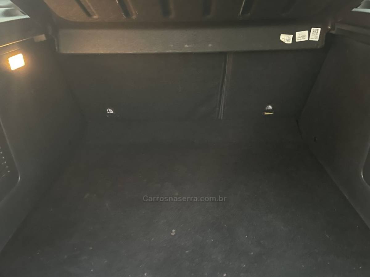 RENAULT - CAPTUR - 2019/2019 - Prata - R$ 78.800,00