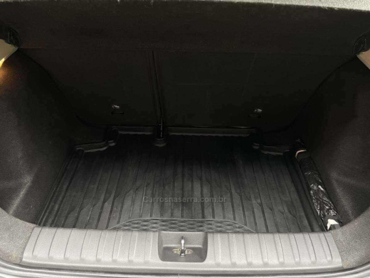 CHEVROLET - ONIX - 2021/2021 - Cinza - R$ 83.800,00