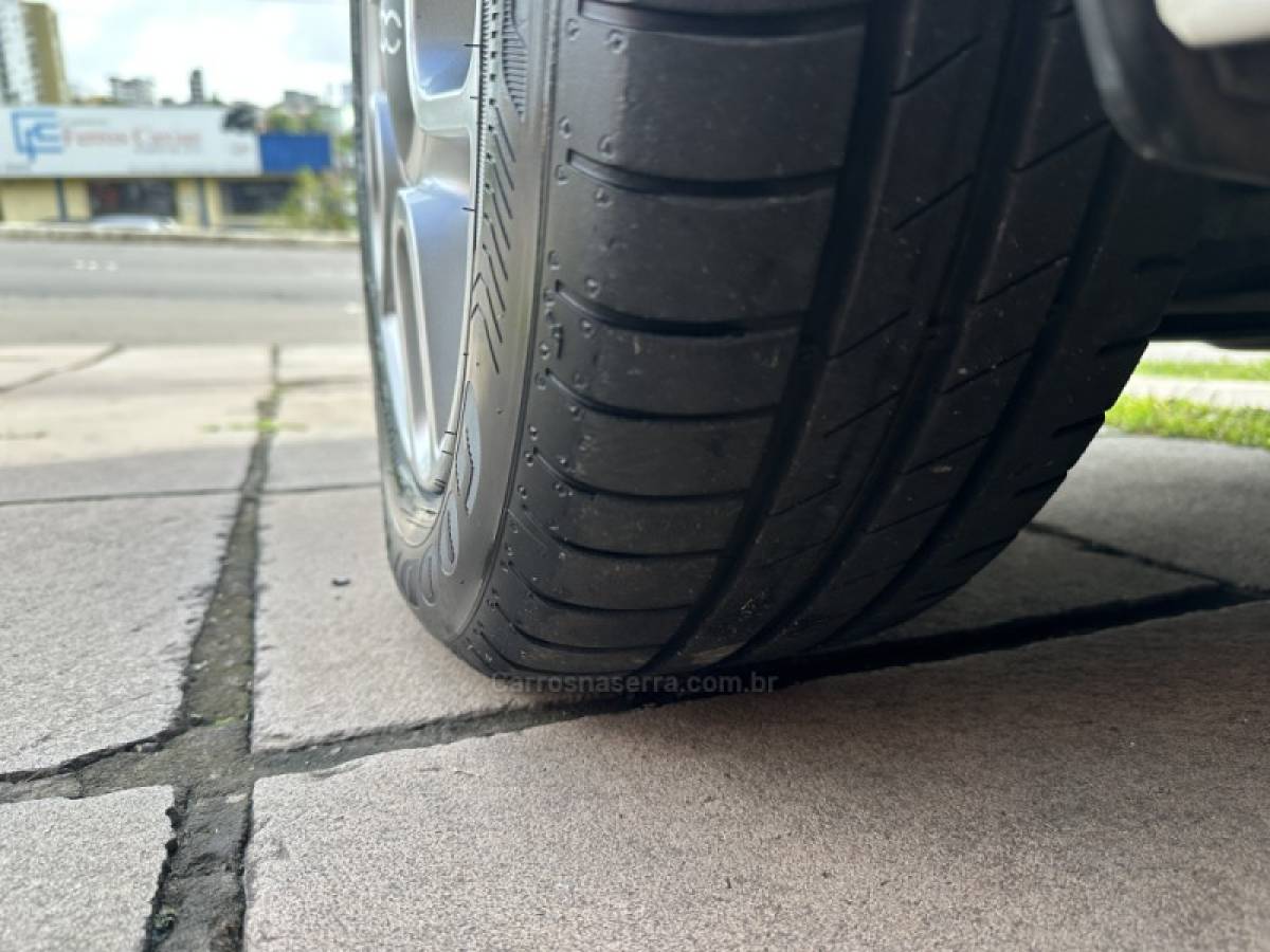 FIAT - 500 - 2015/2015 - Branca - R$ 52.900,00