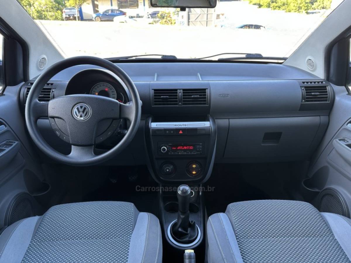 VOLKSWAGEN - SPACEFOX - 2010/2010 - Prata - R$ 36.900,00
