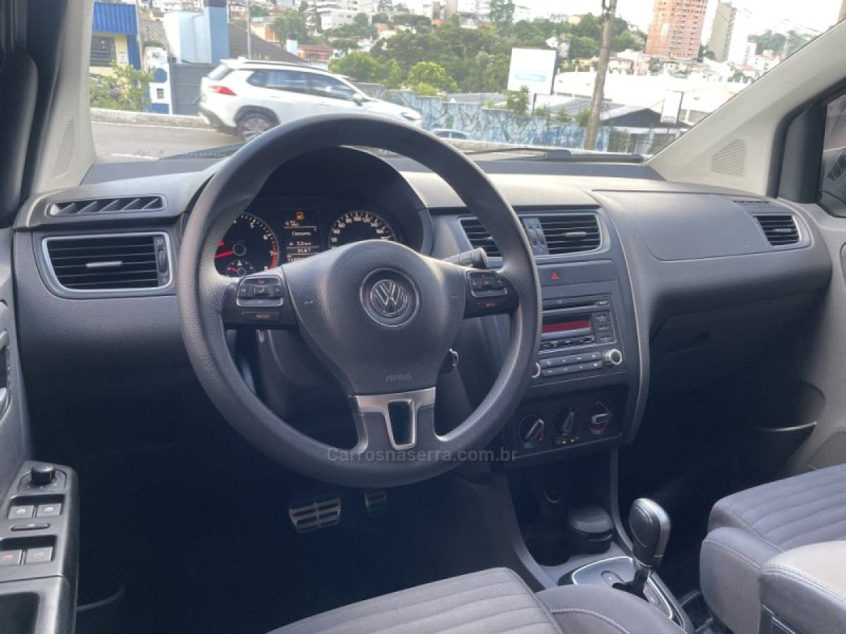 VOLKSWAGEN - SPACE CROSS - 2012/2012 - Prata - R$ 40.900,00