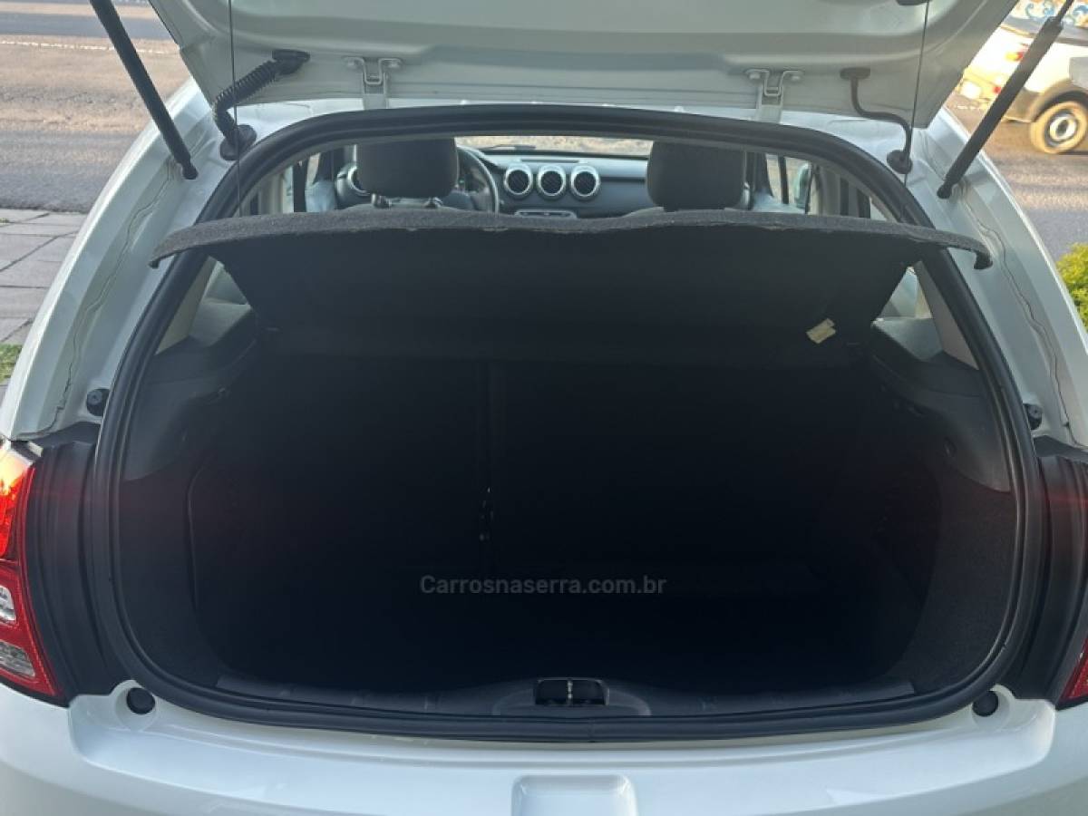 CITROËN - C3 - 2014/2014 - Branca - R$ 40.900,00