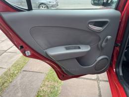 FIAT - PALIO - 2016/2016 - Vermelha - R$ 41.800,00