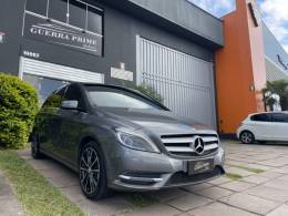 MERCEDES-BENZ - B 200 - 2014/2014 - Cinza - R$ 74.900,00