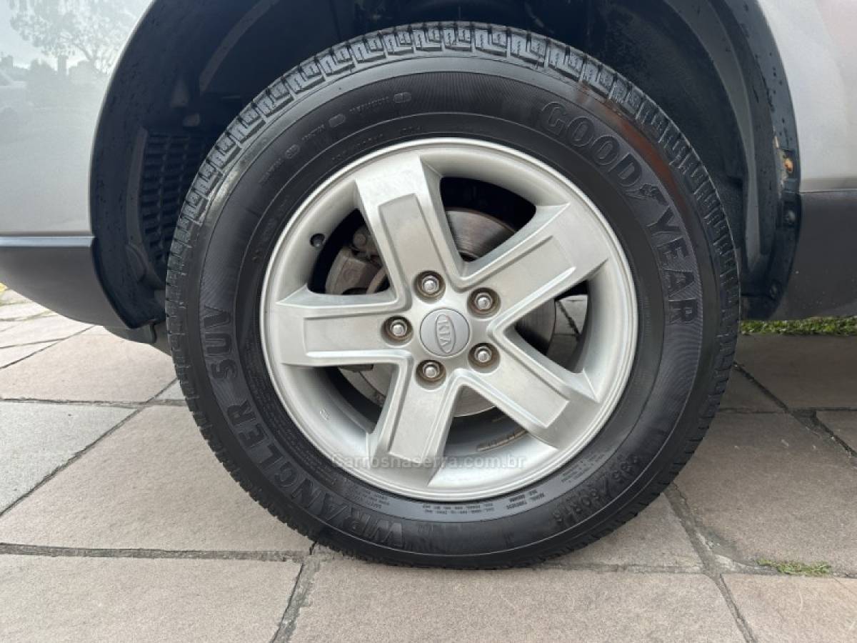 KIA MOTORS - SPORTAGE - 2010/2010 - Prata - R$ 43.800,00