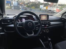 FIAT - ARGO - 2018/2018 - Branca - R$ 55.500,00