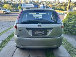 FORD - FIESTA - 2010/2010 - Prata - R$ 27.800,00