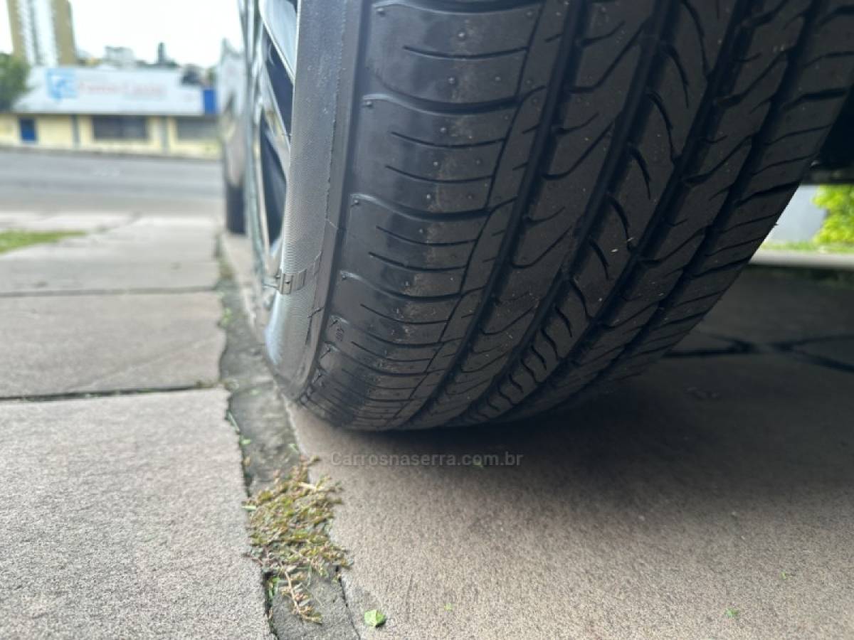 PEUGEOT - 208 - 2023/2023 - Cinza - R$ 64.800,00