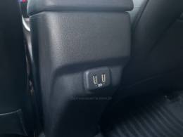 CHEVROLET - ONIX - 2020/2020 - Branca - R$ 78.800,00