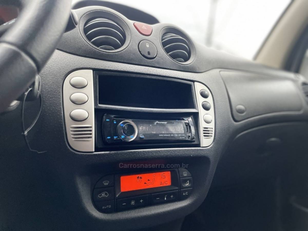 CITROËN - C3 - 2012/2012 - Prata - R$ 30.900,00