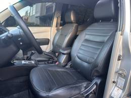 MITSUBISHI - L200 TRITON - 2015/2015 - Prata - R$ 122.900,00