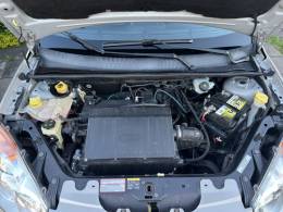 FORD - FIESTA - 2010/2010 - Prata - R$ 27.800,00