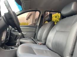 RENAULT - DUSTER - 2014/2014 - Branca - R$ 58.900,00