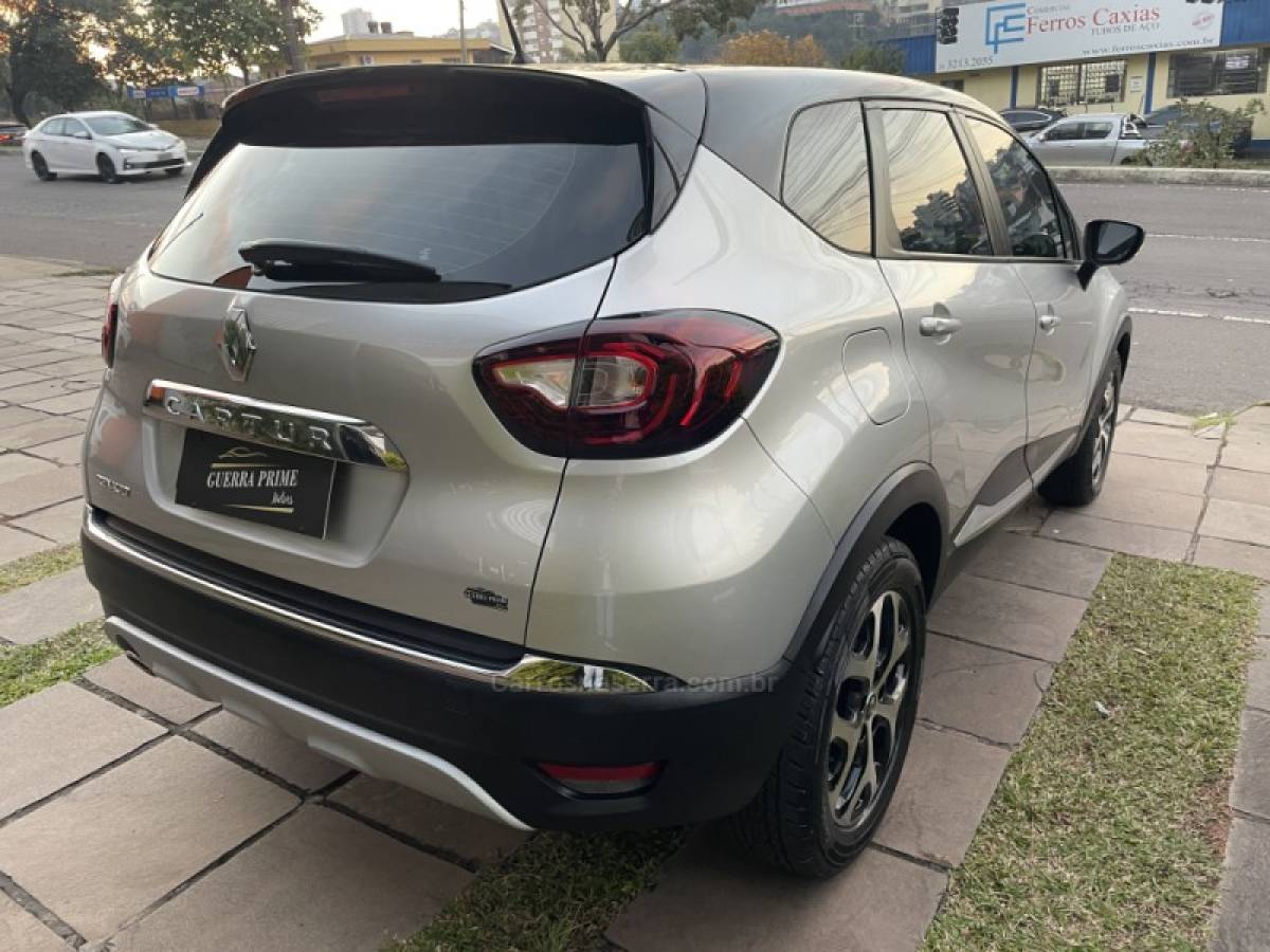 RENAULT - CAPTUR - 2019/2019 - Prata - R$ 78.800,00