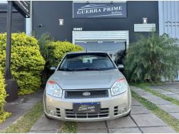 FORD - FIESTA - 2010/2010 - Prata - R$ 27.800,00